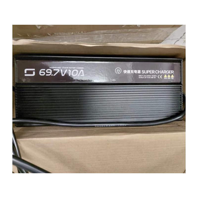 69.7V 10A Super Charger for Super Soco TSX / TC with Square Pins (EU)